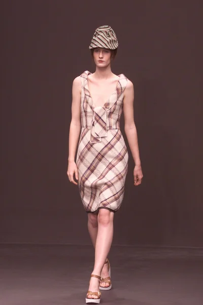 Look 57